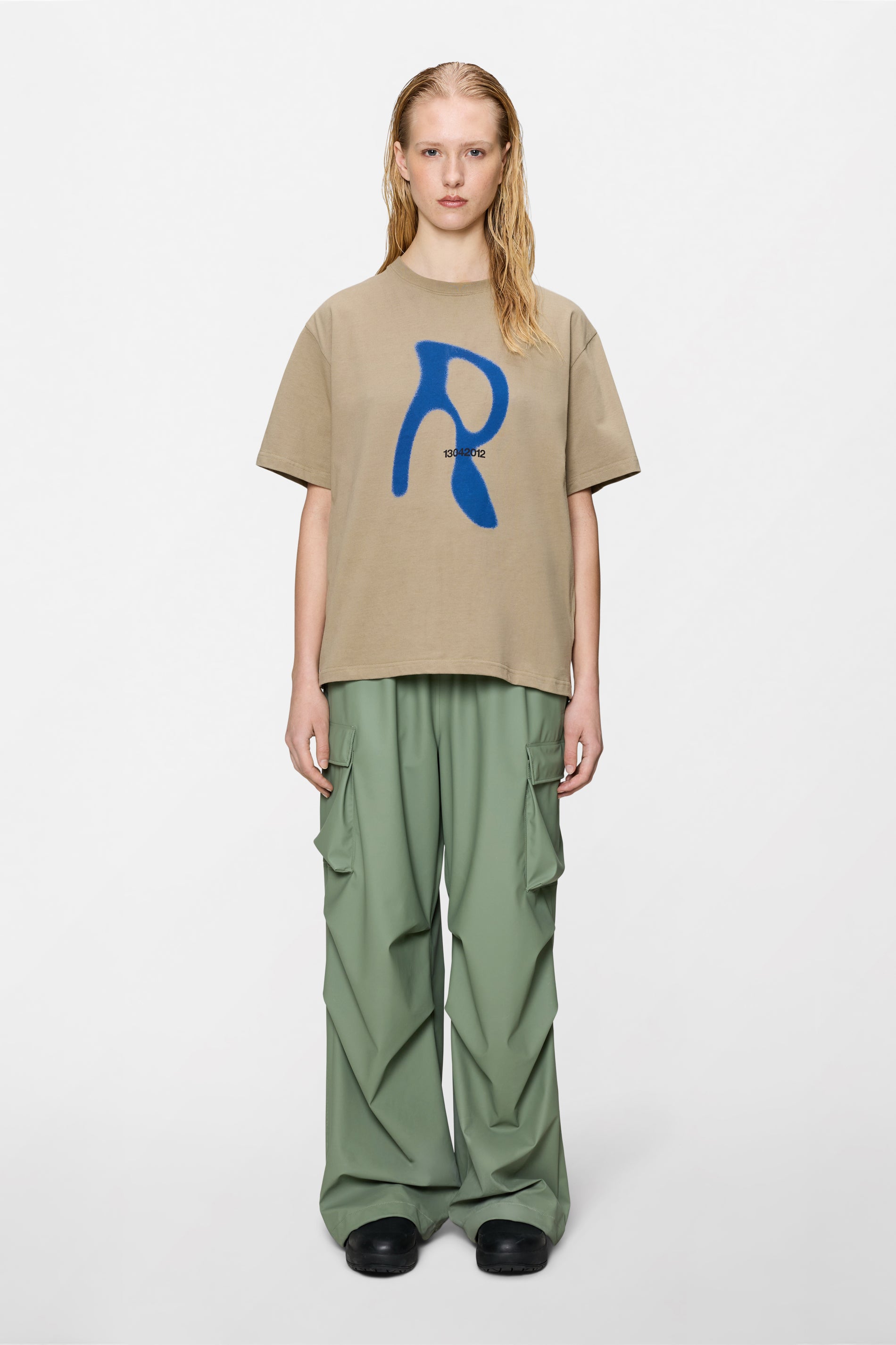 Classic T-shirt Blurred