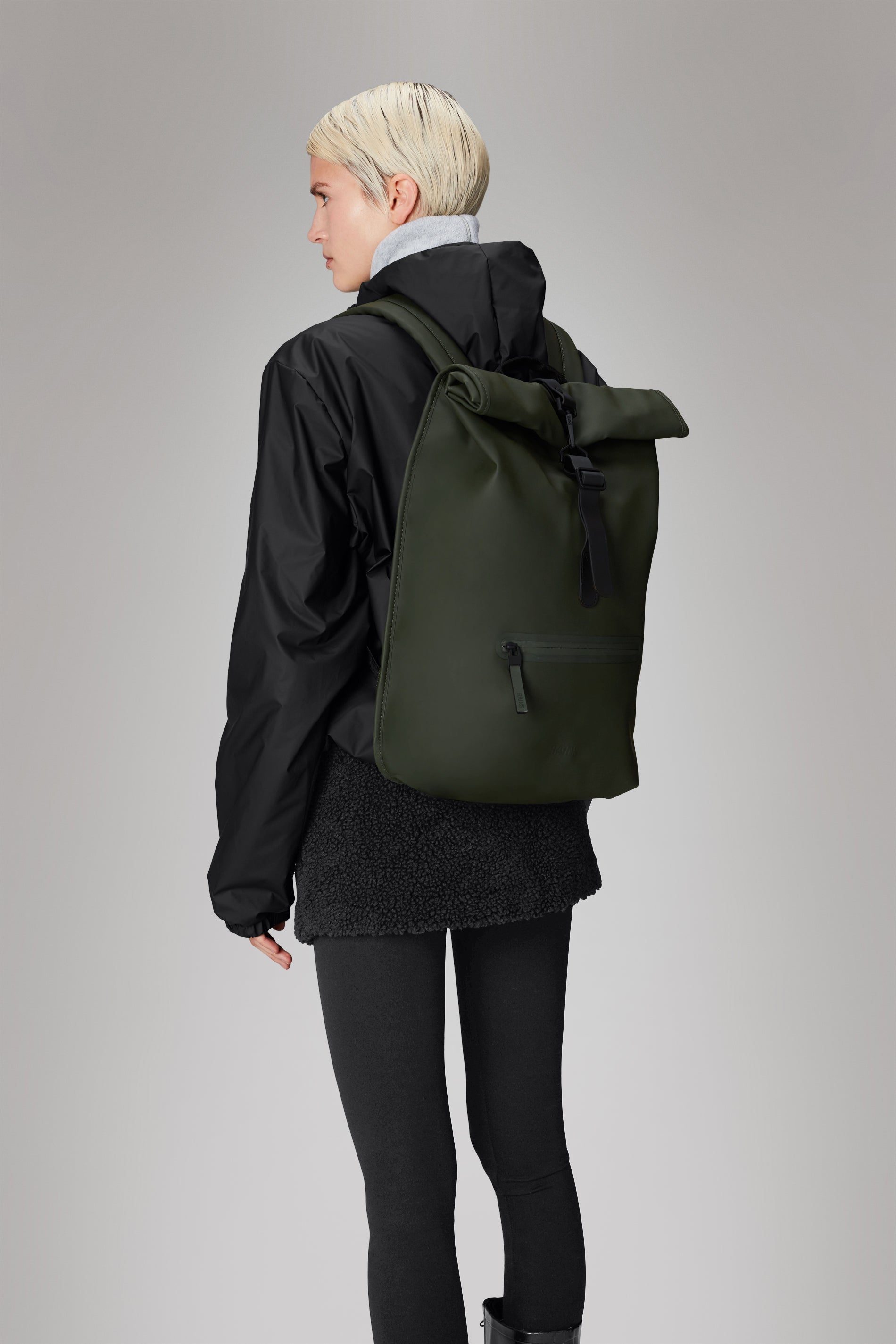 Rains Rolltop Rucksack Backpacks 03 Green