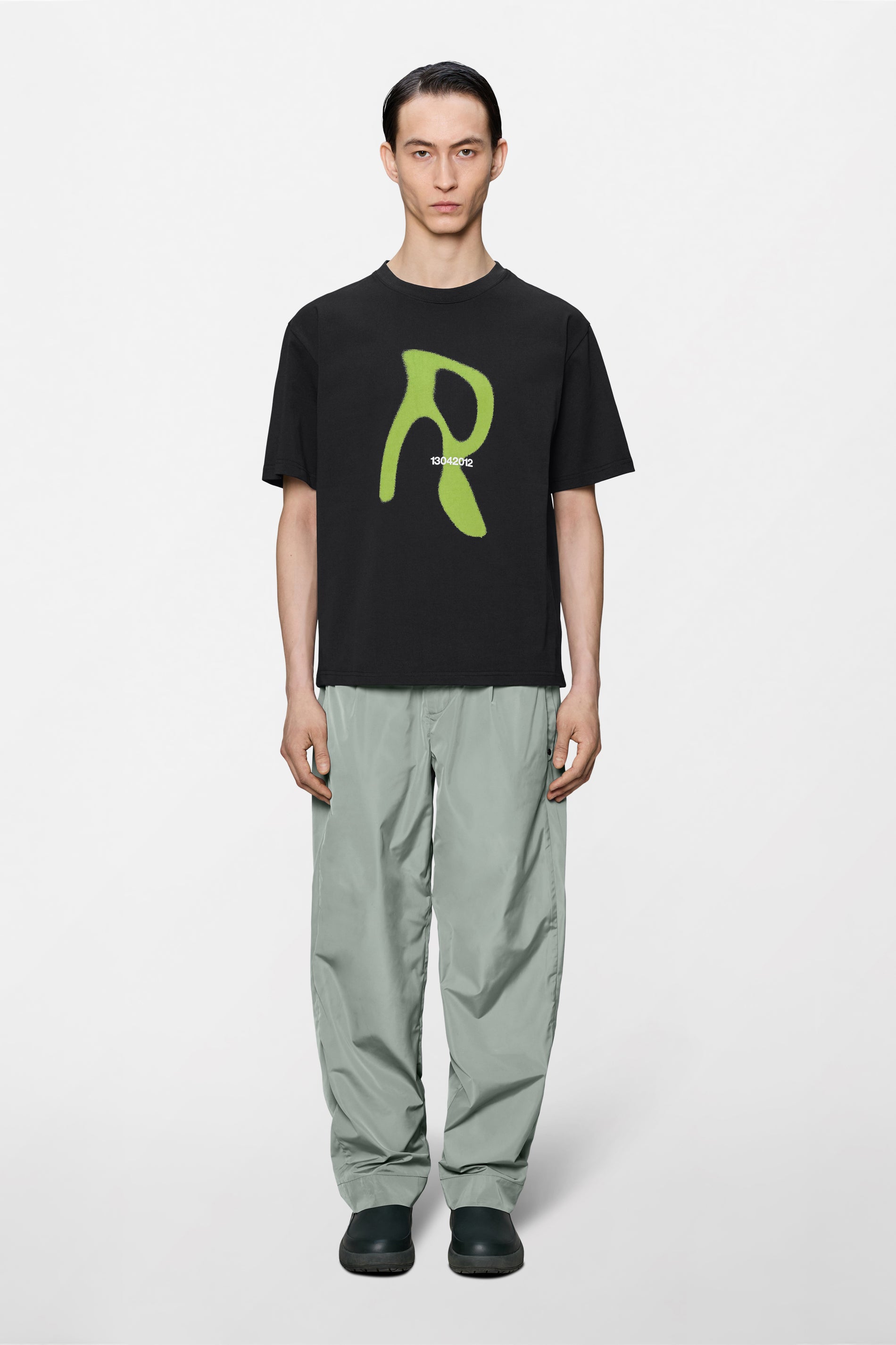 Classic T-shirt Blurred