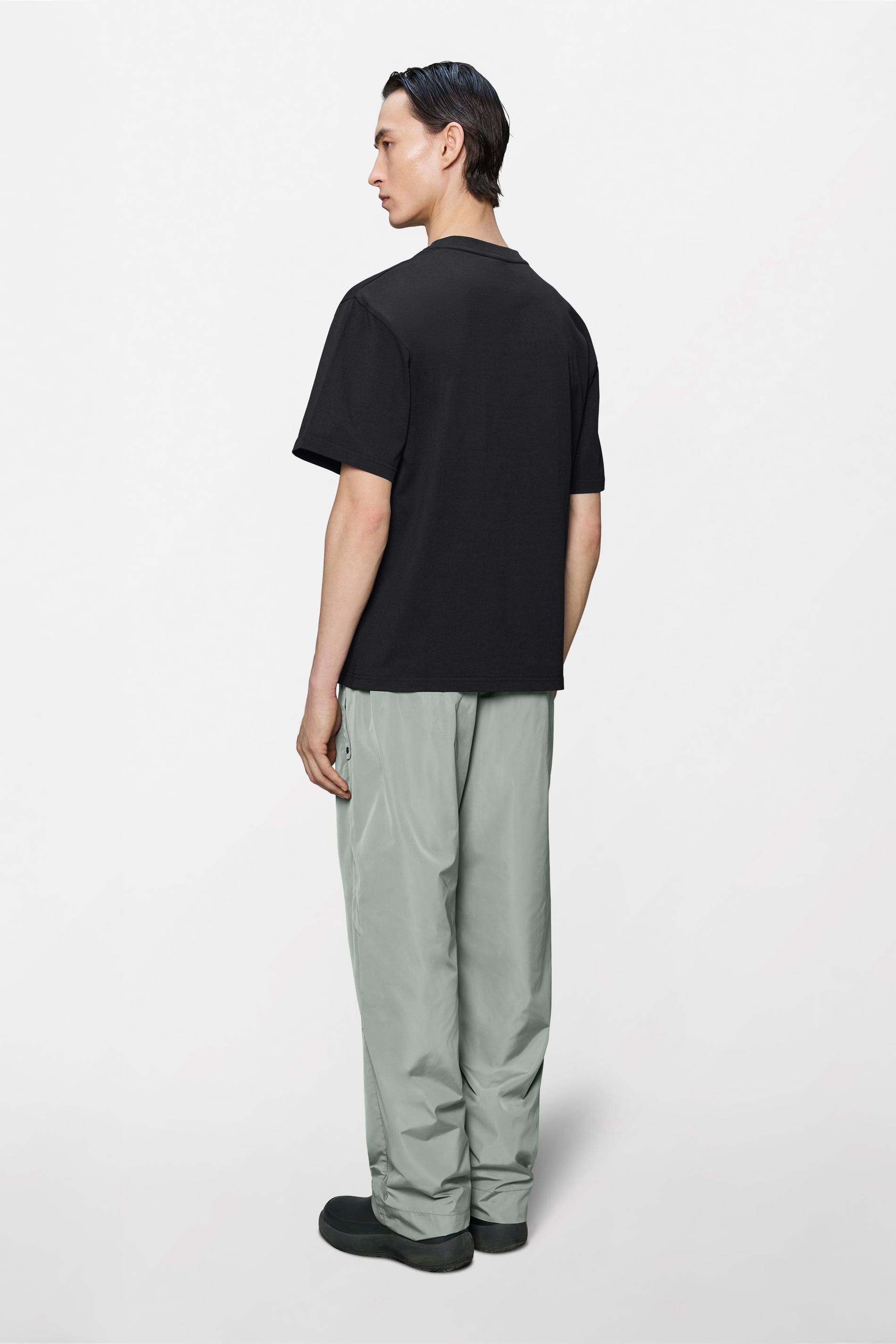 Classic T-shirt Blurred